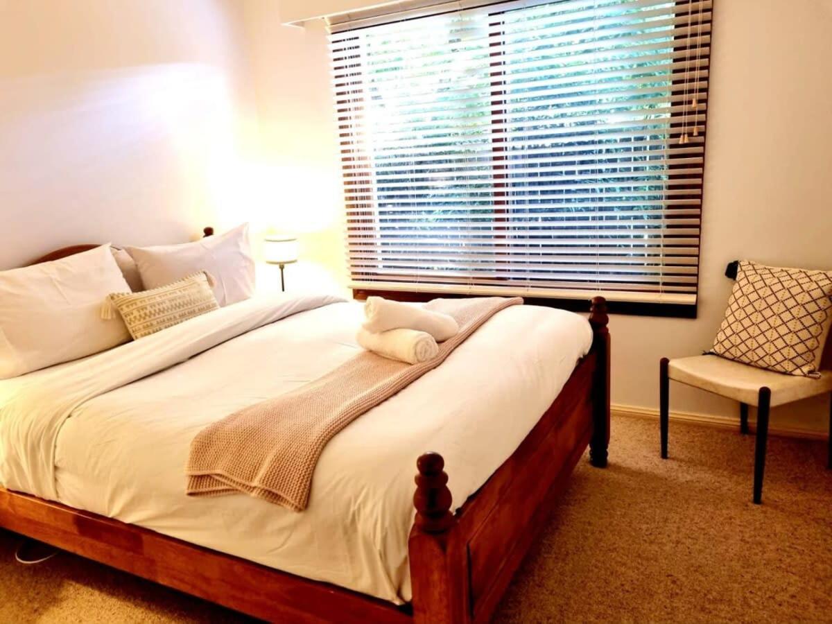 3 Bdrm 2 Bthrm House Close To Canberra Cbd & Anu Extérieur photo