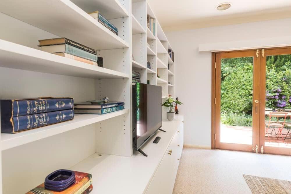 3 Bdrm 2 Bthrm House Close To Canberra Cbd & Anu Extérieur photo