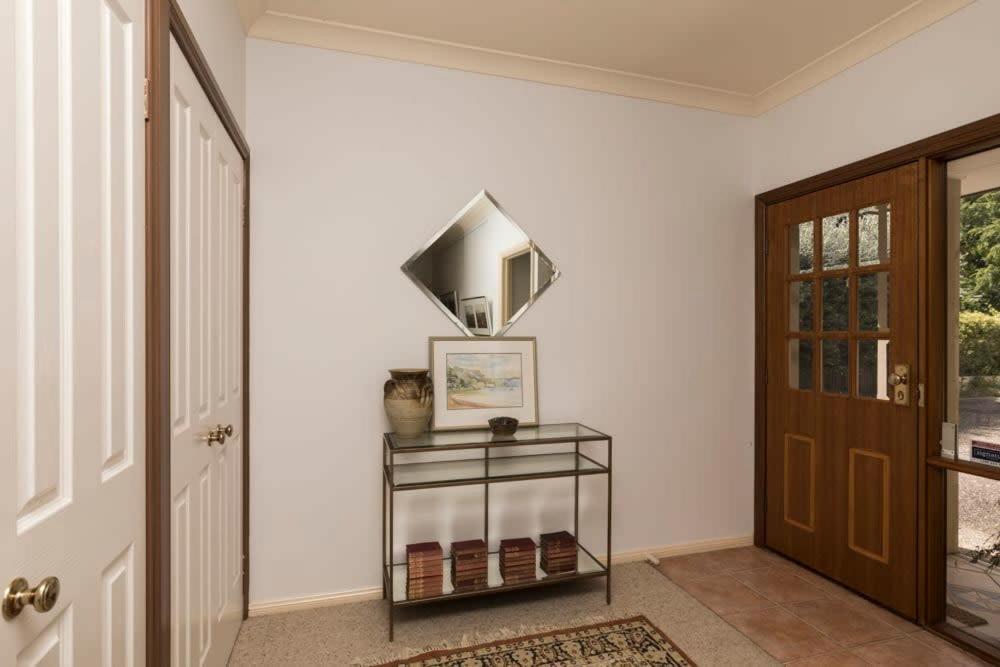 3 Bdrm 2 Bthrm House Close To Canberra Cbd & Anu Extérieur photo
