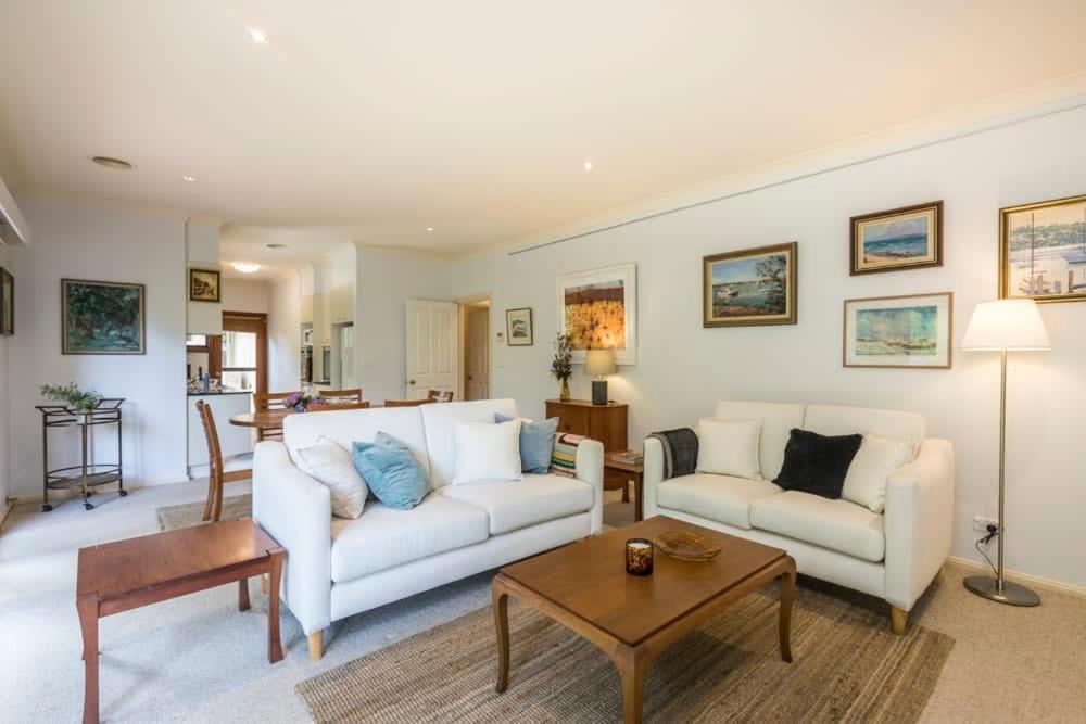 3 Bdrm 2 Bthrm House Close To Canberra Cbd & Anu Extérieur photo